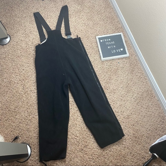 NWT Polartec Classic 200 Black Fleece Overall Sz Medium Short/REG - Picture 2 of 3